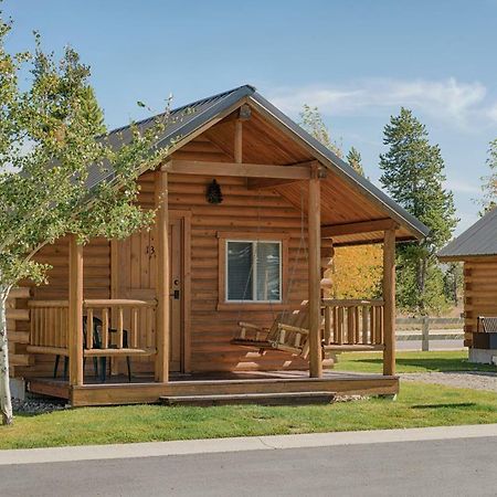 Yellowstone Grizzly Rv Park And Cabins Villa West Yellowstone Bagian luar foto